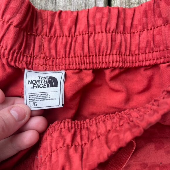 ** The North Face Women’s outdoors shorts orange hiking quick dry Large - Picture 7 of 9